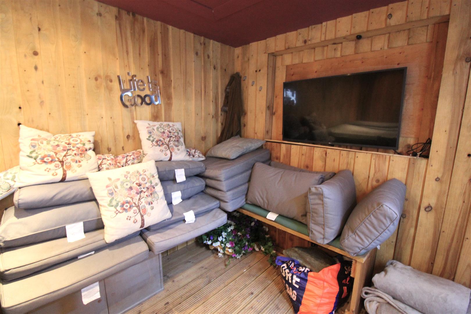 Millrise Road, Milton, Stoke-On-Trent